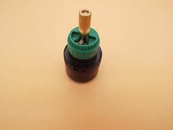 Hansgrohe 98283000 Absperr- und Umstellventil für Thermostatarmaturen